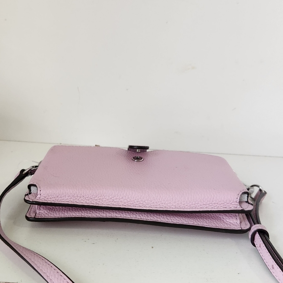 Like New! Kors Lilac Pebbled Leather Wallet /purse /phone Case Crossbody - Picture 8 of 9